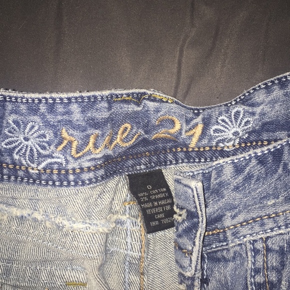 Rue 21 Shorts - Picture 3 of 3
